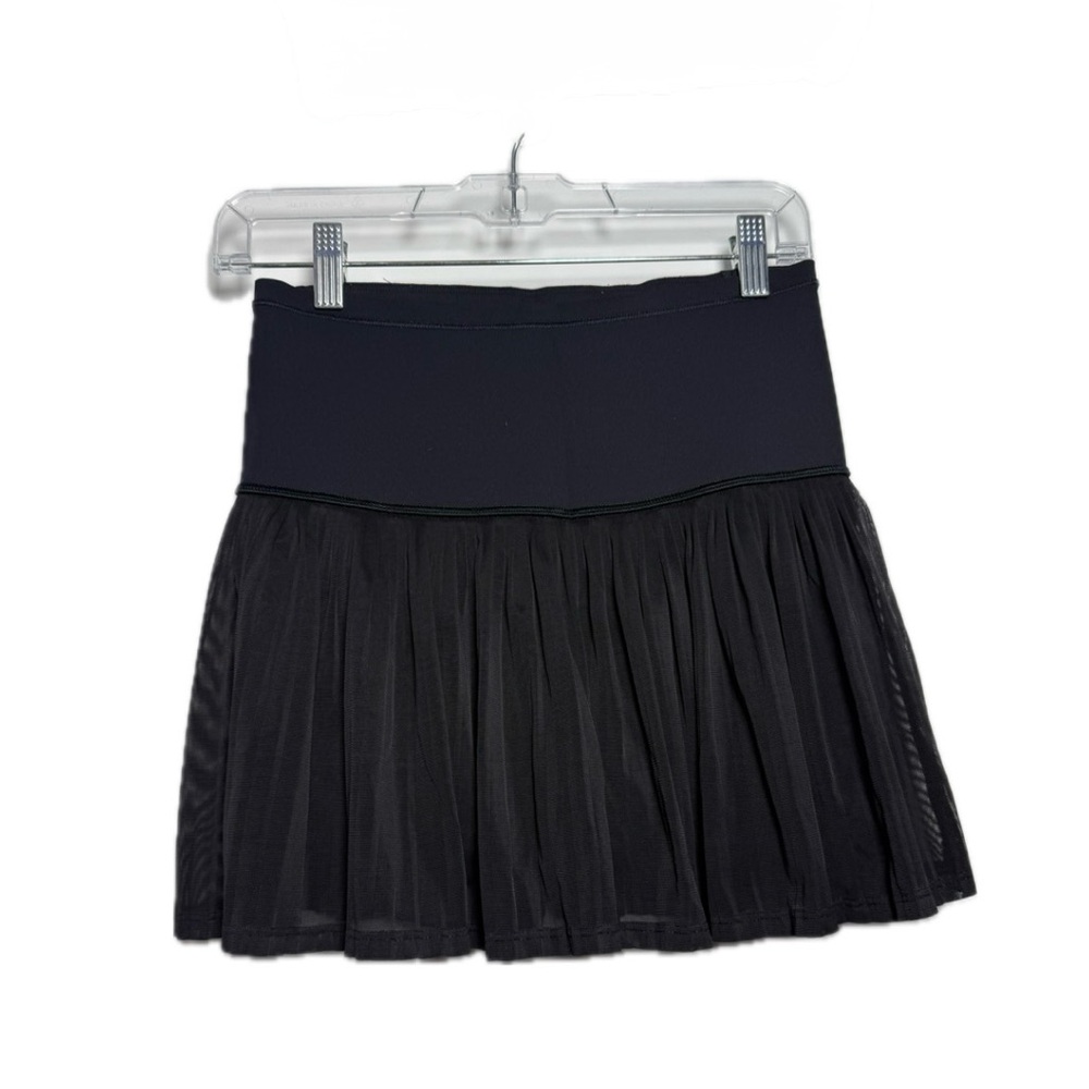 Athleta pleated athletic skirt with shorts